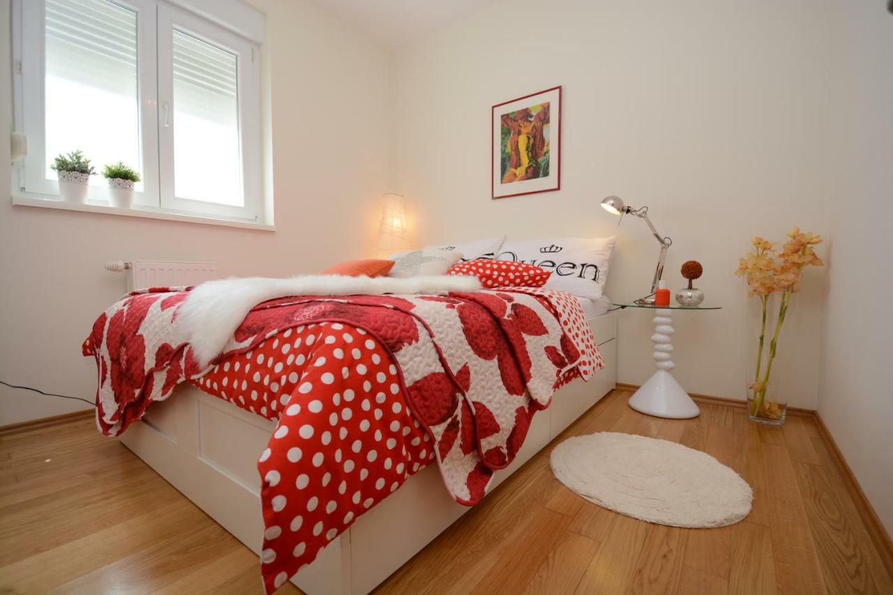Apartment Vacation In Zadar - Mirna Luaran gambar